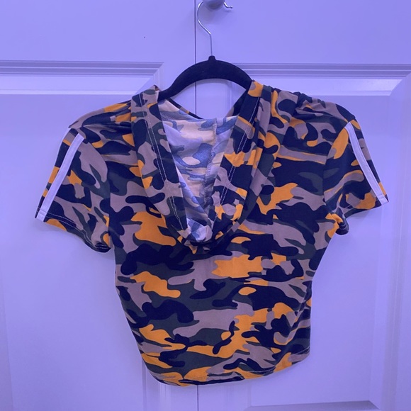 Army cute size:M top best soft texture ever - Picture 5 of 5